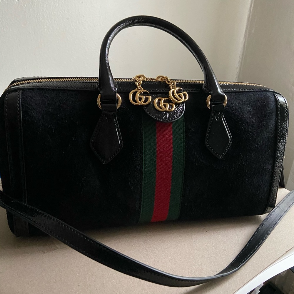 ‼️‼️SOLD‼️‼️Gucci Medium Top Handle Shoulder Bag